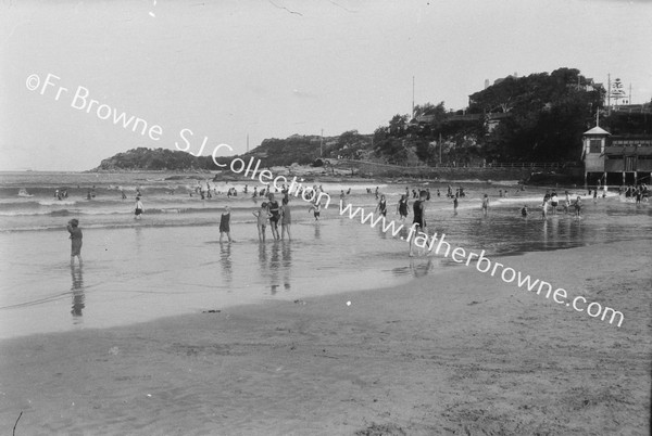 MANLY BEACH - ROSE BAY : PADDLERS